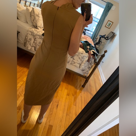 Beige work dress - Picture 3 of 8